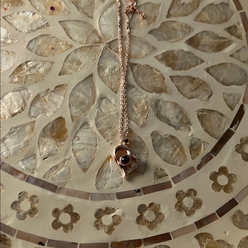 Elegant Rose Gold Heart Pendant Necklace